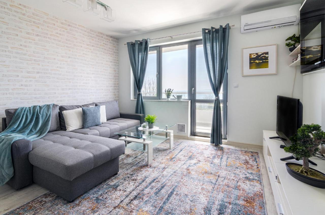 Апартаменти Ивайло / Ivaylo Apartments Μπουργκάς Εξωτερικό φωτογραφία