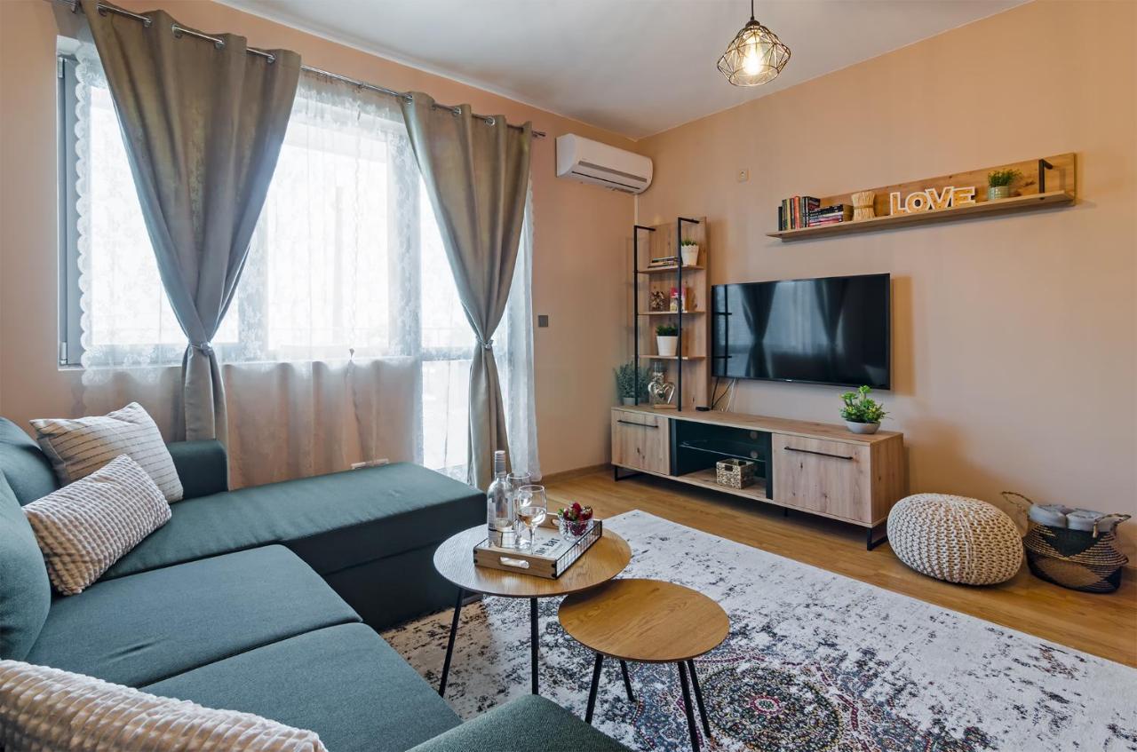 Апартаменти Ивайло / Ivaylo Apartments Μπουργκάς Εξωτερικό φωτογραφία