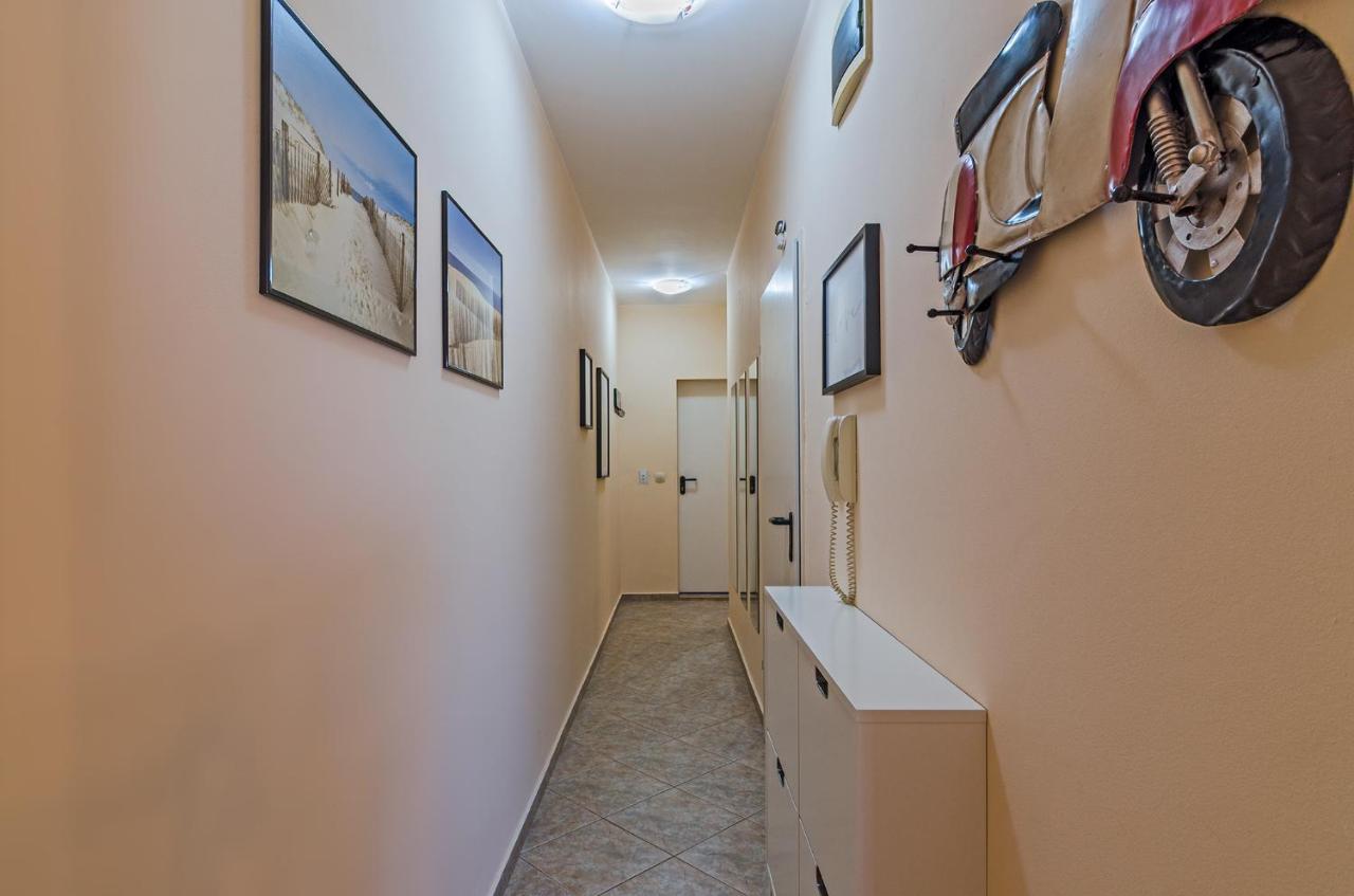 Апартаменти Ивайло / Ivaylo Apartments Μπουργκάς Εξωτερικό φωτογραφία