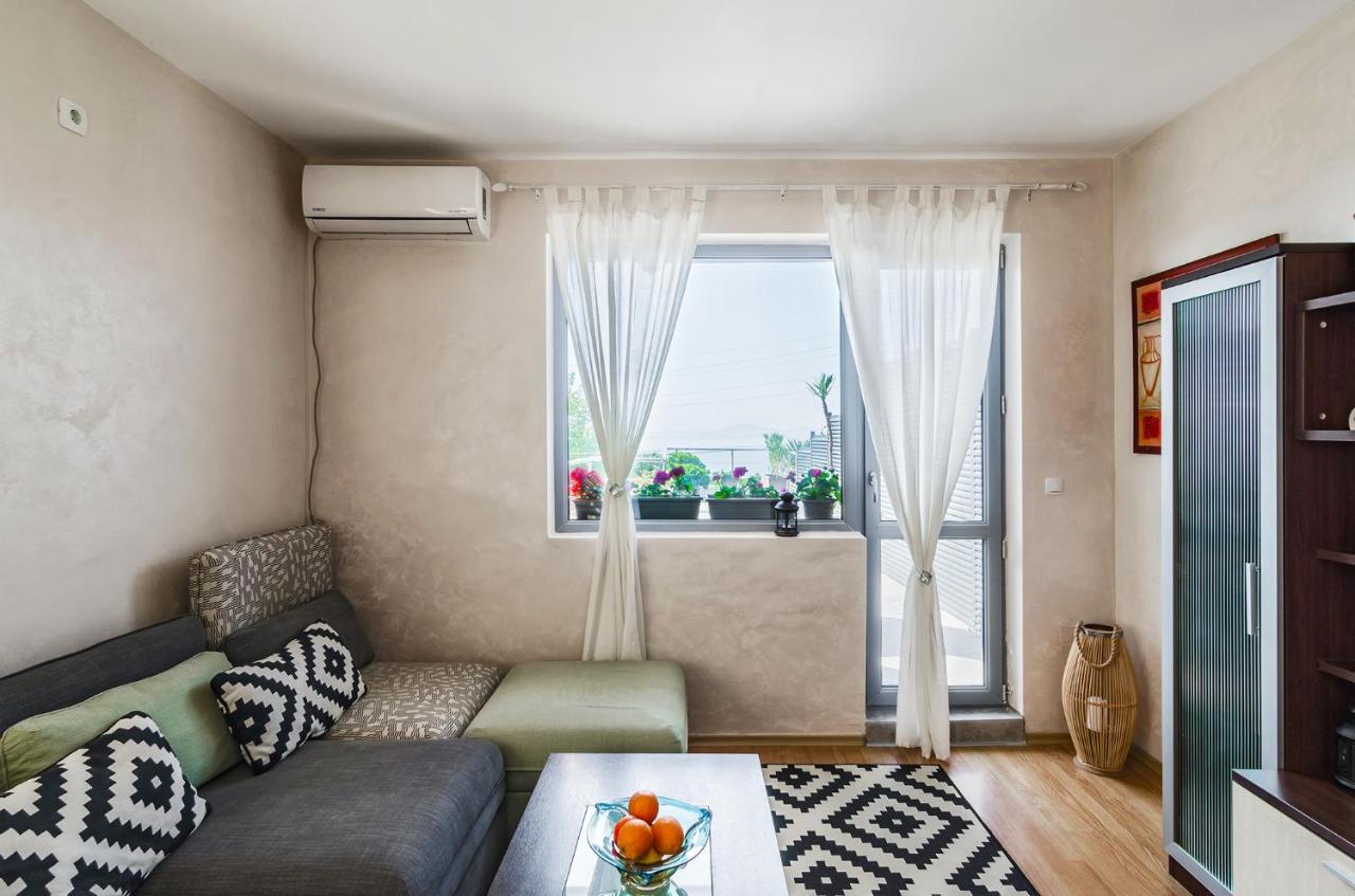 Апартаменти Ивайло / Ivaylo Apartments Μπουργκάς Εξωτερικό φωτογραφία